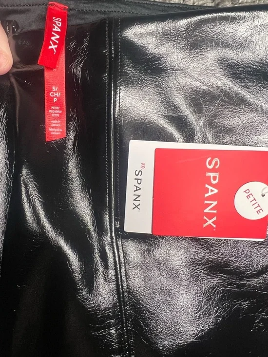 SPANX Shiny Faux-Leather High-Rise Leggings - Black - Picture 5 of 5